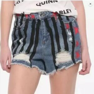 NWT- Harley Quinn Birds Of Prey Women's Denim Shorts Her Universe Hot Topic